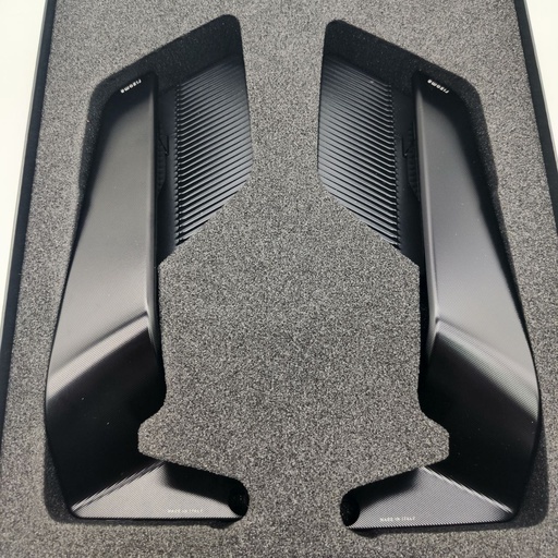 [BSN140B] Rizoma Stealth Max Mirror For Naked Black