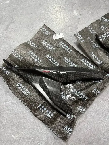 [MD-9516-S80R] Panigale V2 Fullsix Frame Protection Guard Right